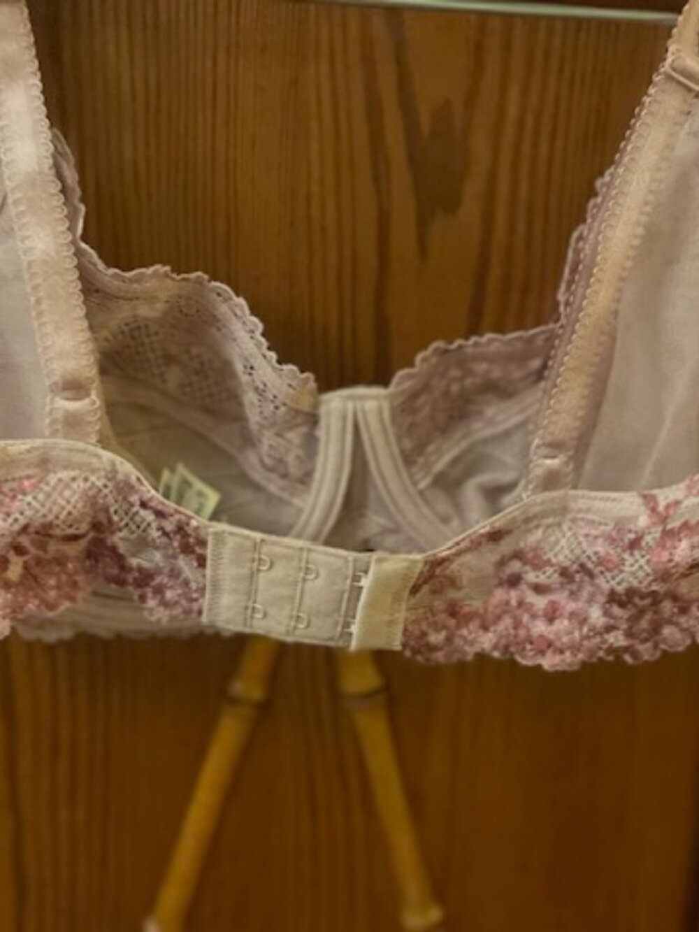 Wacoal Embrace Lace Lilac Underwire Bra 34C - Picture 3 of 5